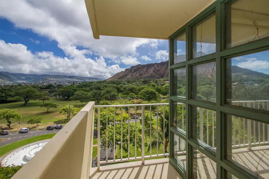 Diamond Head Beach Hotel Honolulu Exterior foto